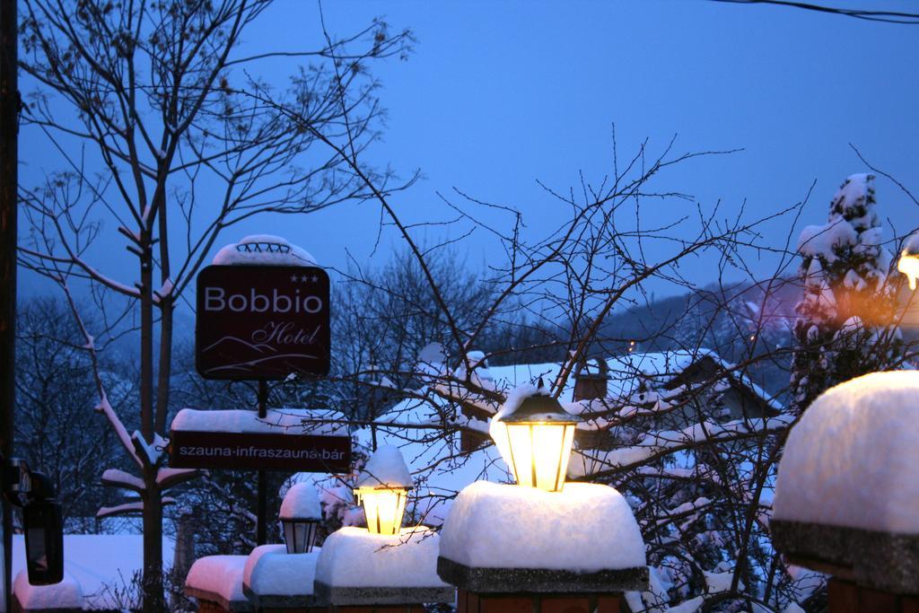 Hotel Bobbio Budapeste Exterior foto